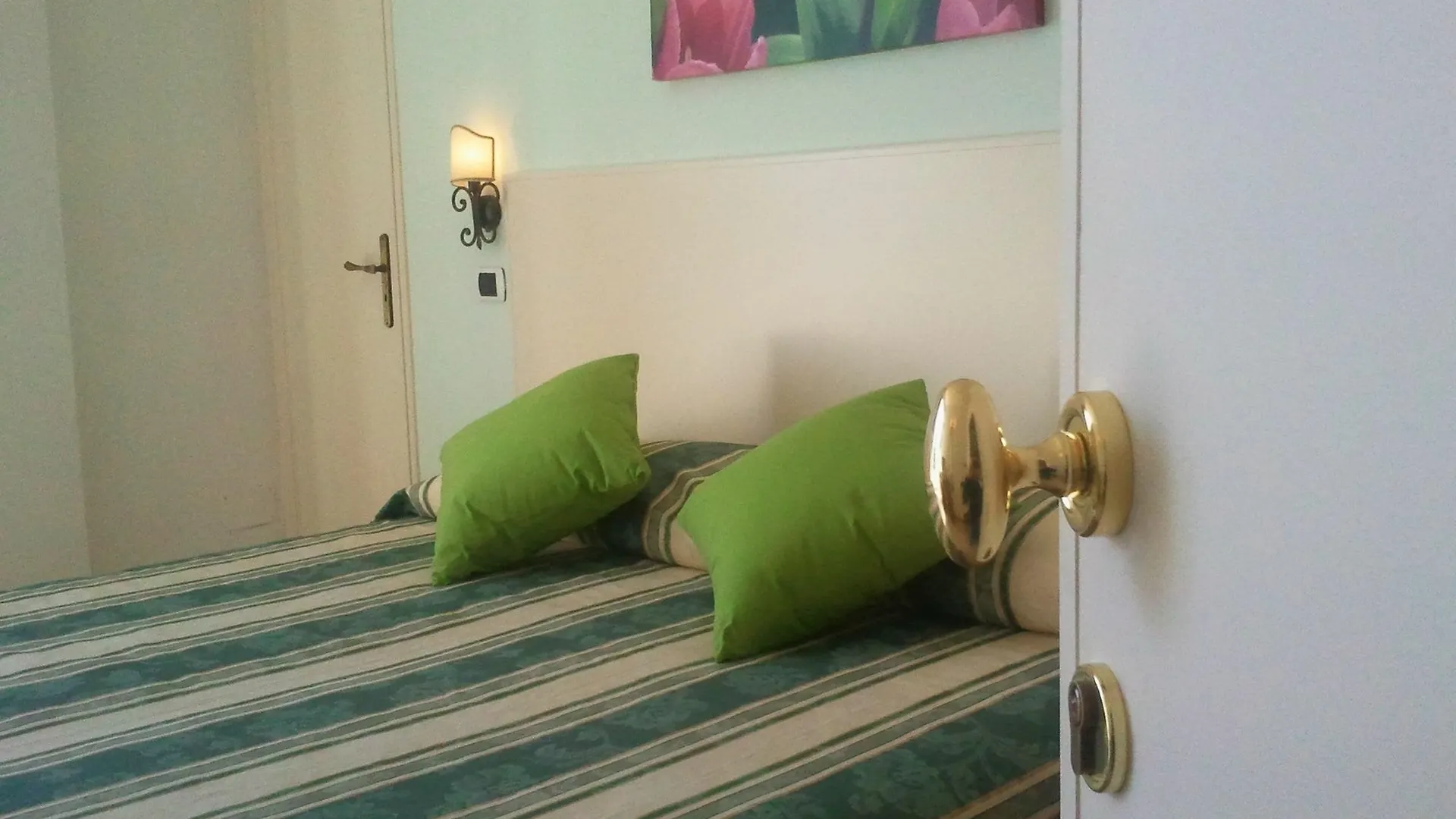 Jonic Hotel Mazzaro Taormina 3*,  Italy