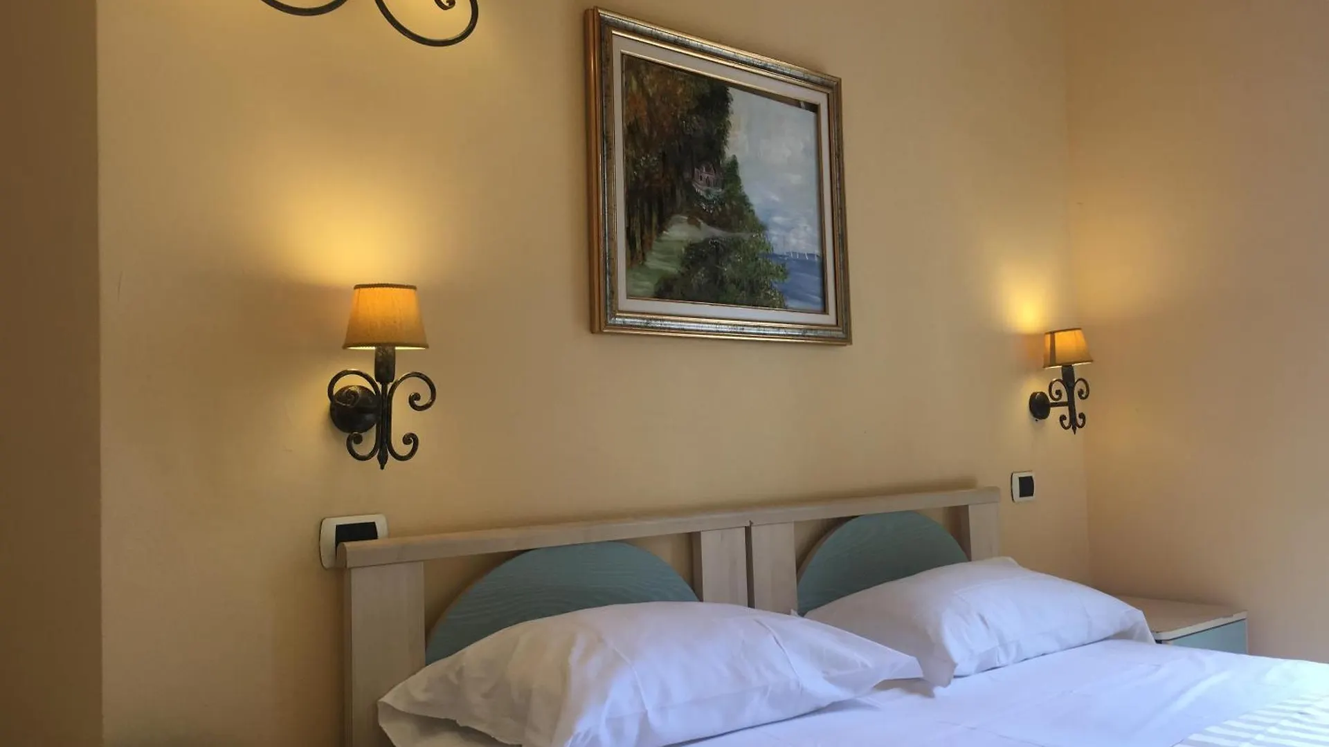 Jonic Hotel Mazzaro Taormina 3*,  İtalya
