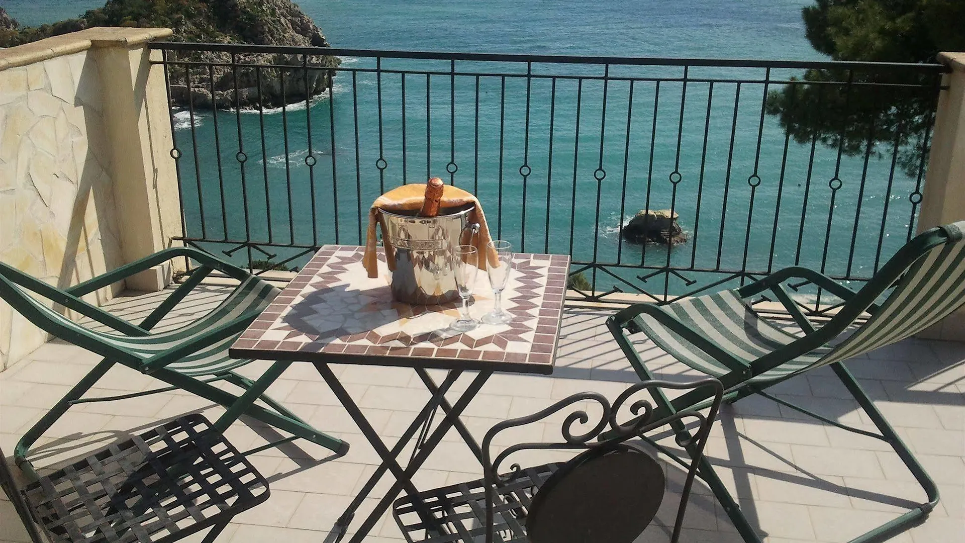***  Jonic Hotel Mazzaro Taormina Italy